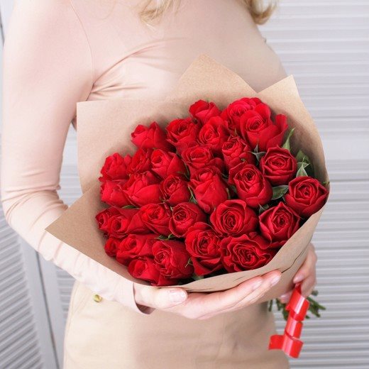 29 красных роз 40 см ( Родос )