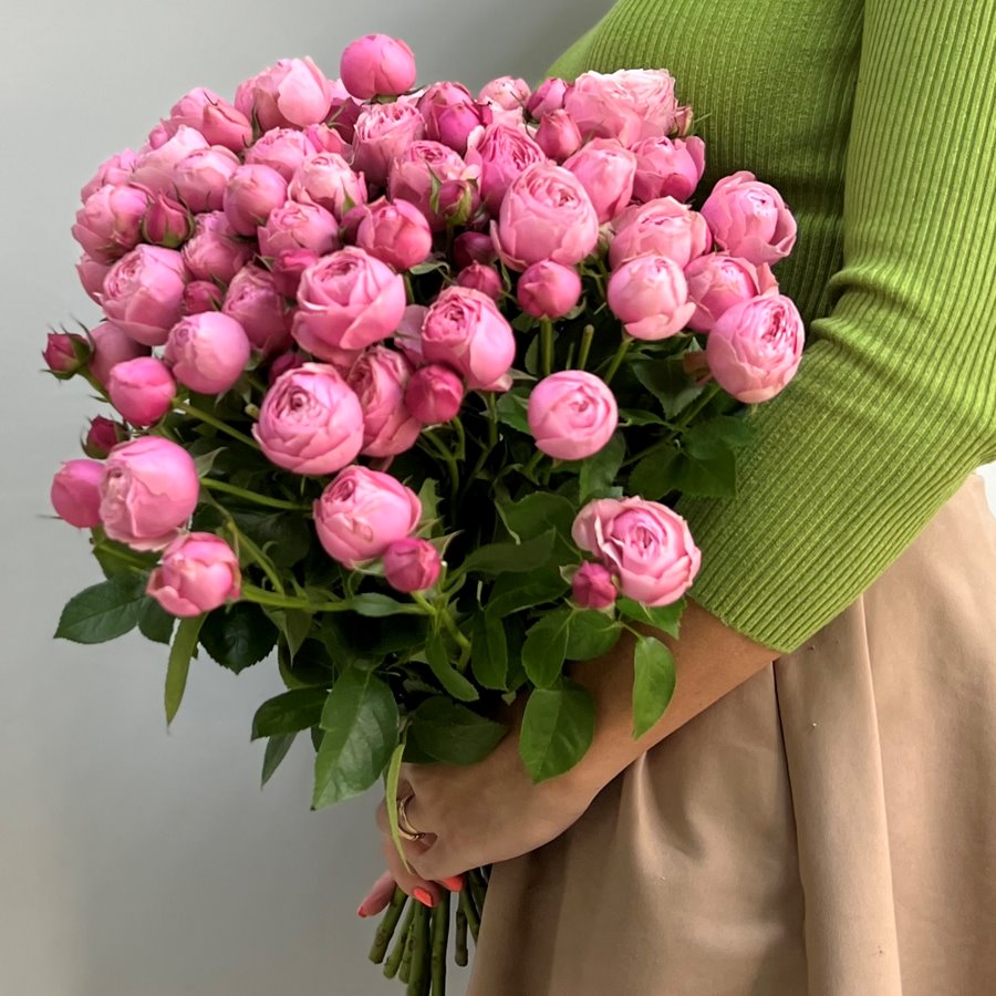15 кустовых пионовидных роз  Сильва Пинк