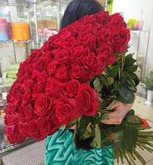 101 красная роза 80 см 