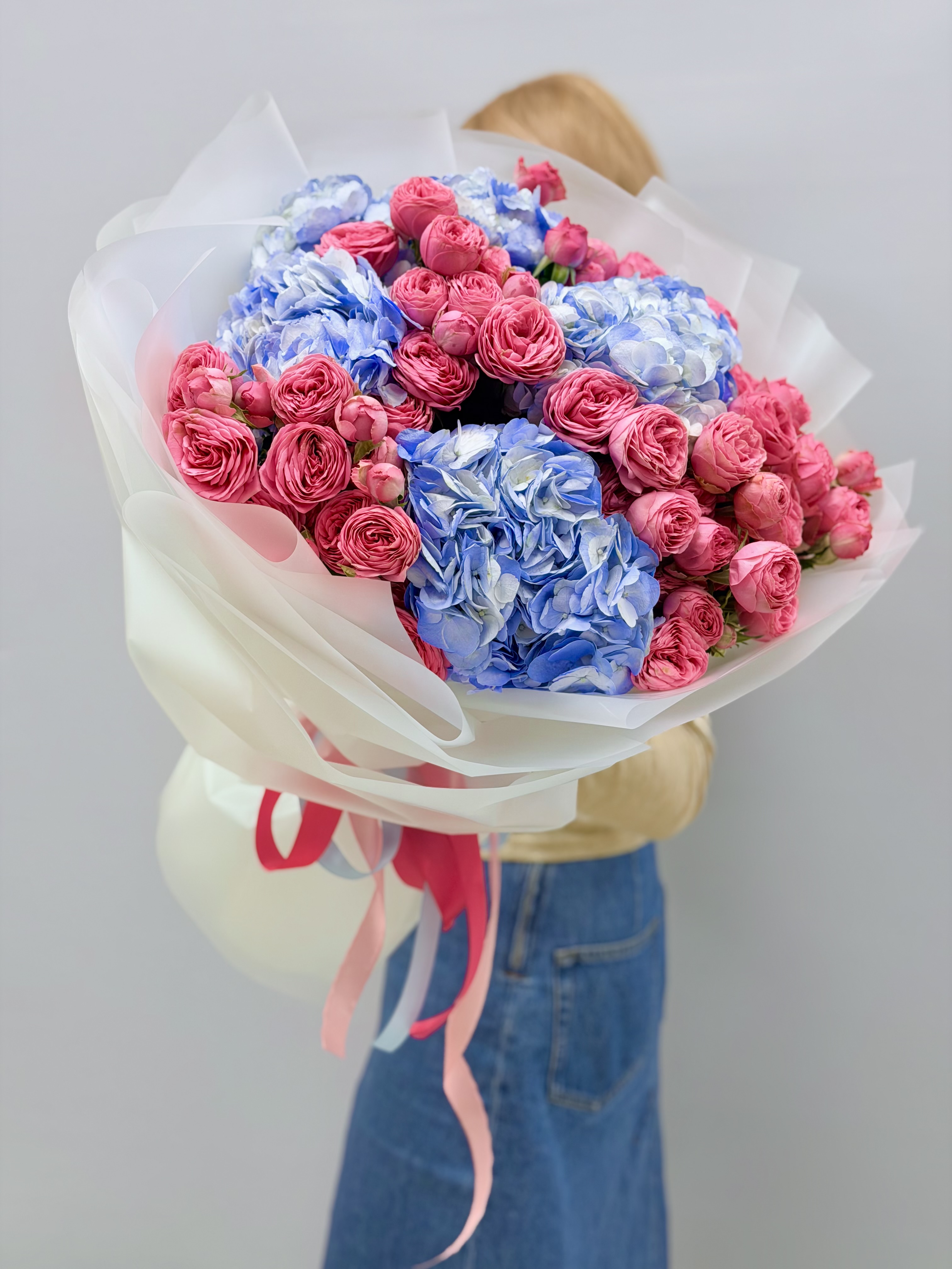 Синяя гортензия