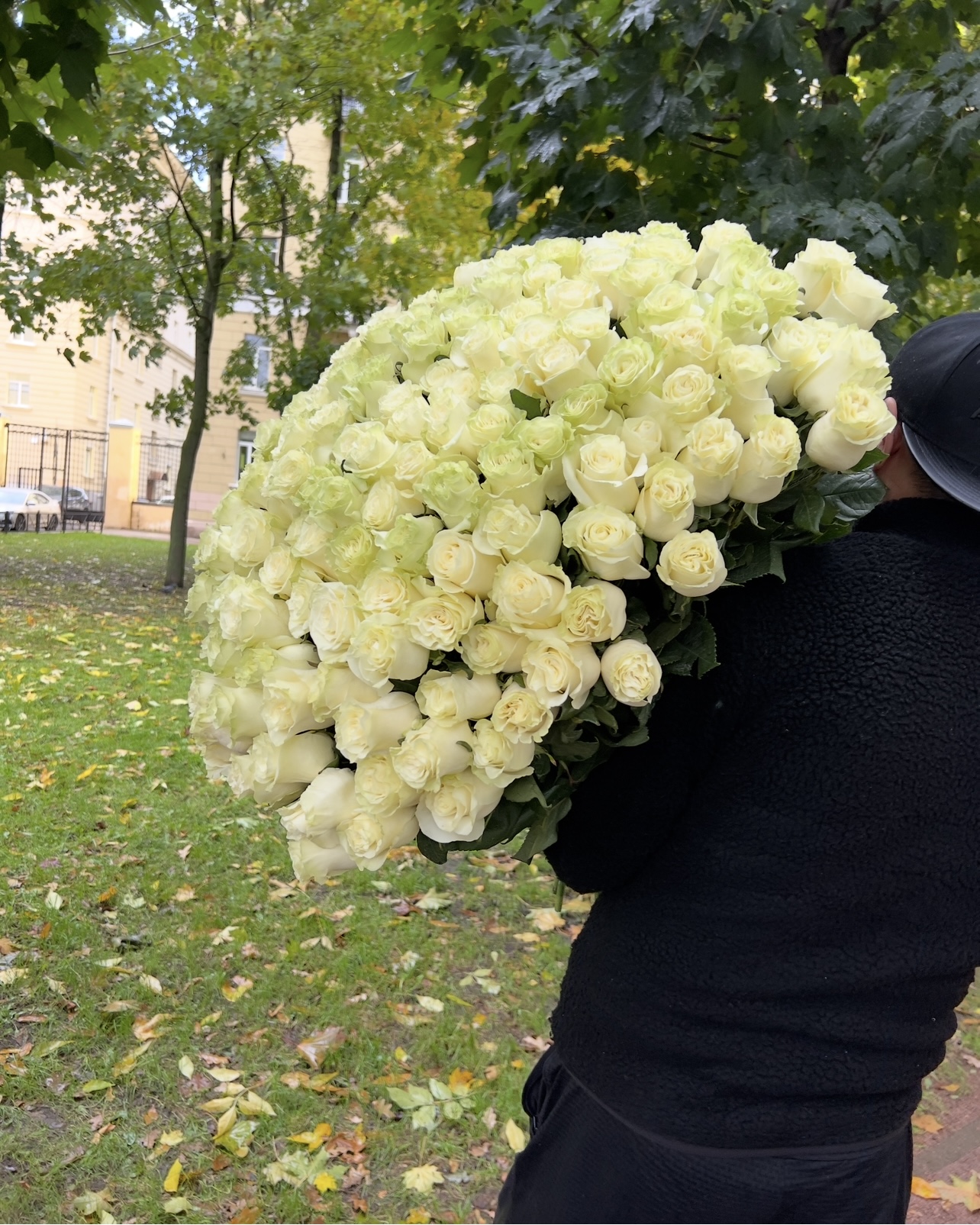 101 белая роза - длина 80 см